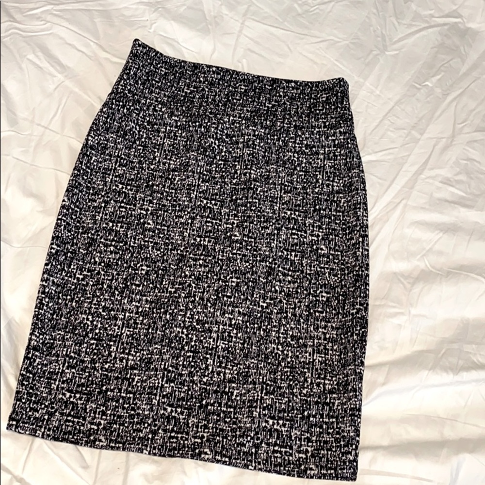 NWOT Lularoe Cassie SM